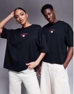 unisex boxy oversized license t-shirt with Hello Kitty prints in black