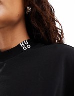 boxy t-shirt in black